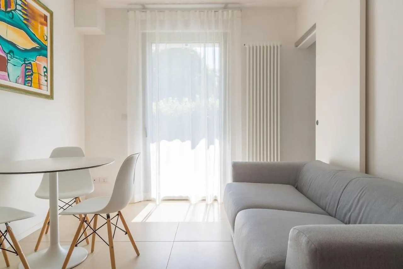 Baseventuno 3 Bilocale Piano Terra Apartment Sirmione